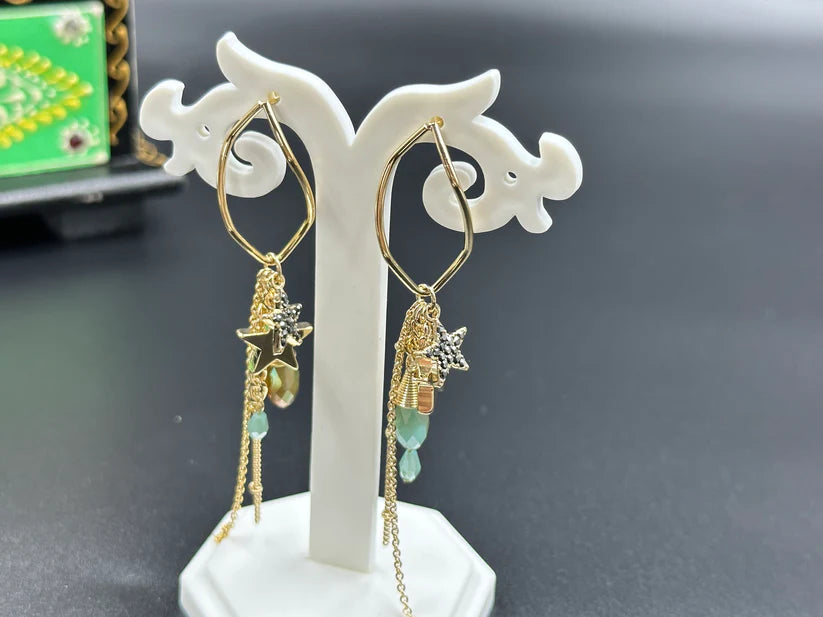 BEAUTIFUL ANTI TARNISH EARRINGS (MULTICOLOUR)