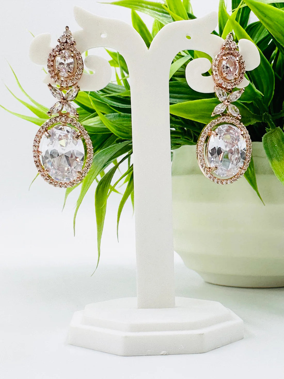 BEAUTIFUL ROSE GOLD EARRINGS WITH ZIRCONIA AND GLASS STONES