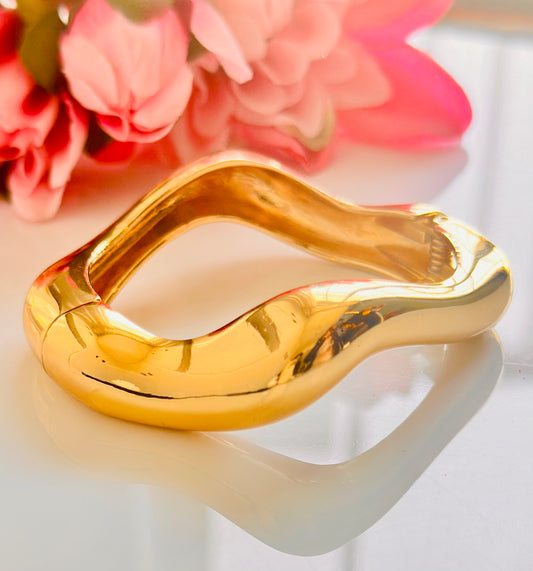Gold-Plated Liquid Wave Hinged Bangle for Women, Sculptural Statement Cuff, Hypoallergenic & Anti-Tarnish
