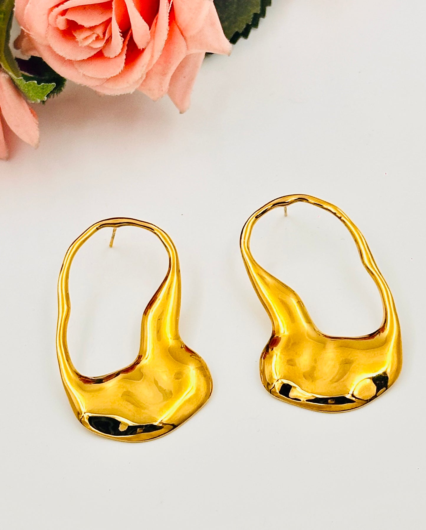 Chunky Golden Stainless Steel Earrings – Hypoallergenic & Anti-Tarnish, Elegant Design