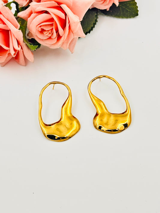 Chunky Golden Stainless Steel Earrings – Hypoallergenic & Anti-Tarnish, Elegant Design