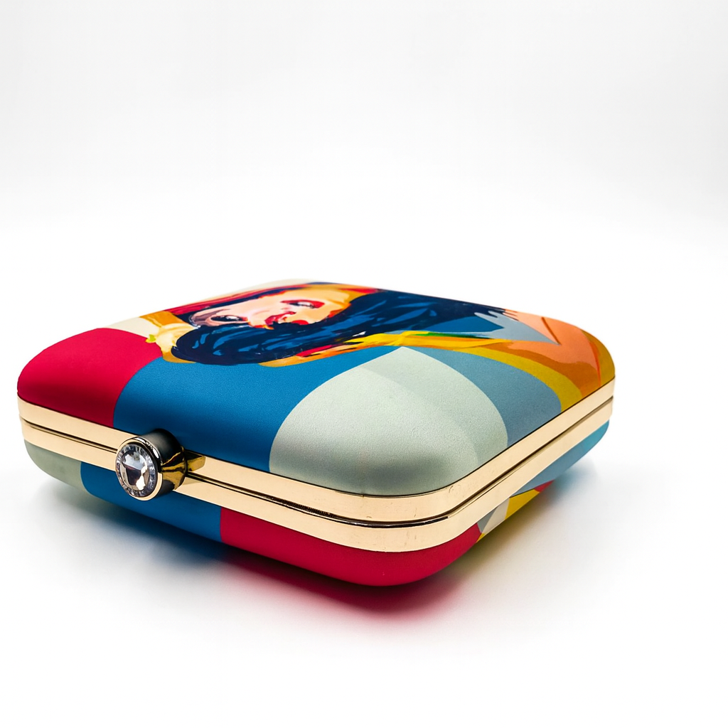 Pop-Art Style Clutch with Bold Multicolor Face Illustration and Gold Chain – Party & Evening Bag