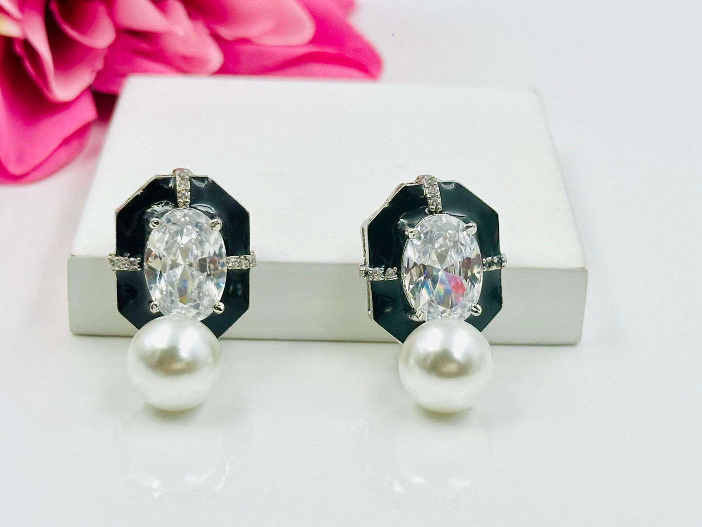 Myrah Elegant Stone & Pearl Black Earrings