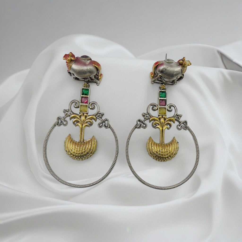Arshiya Traditional Oxidised Nandi Earring
