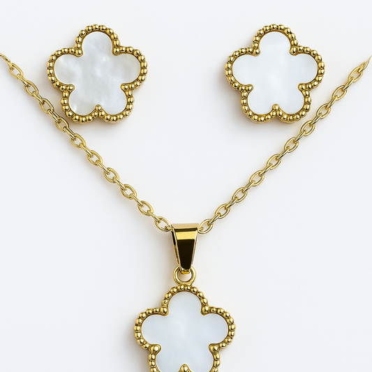 White Floral Pendant Set