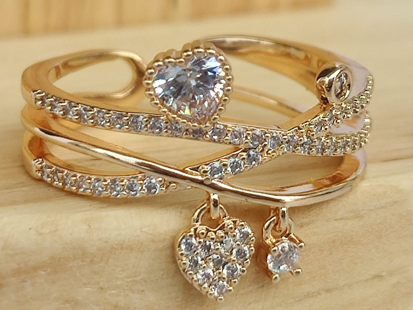 TRENDING RINGS