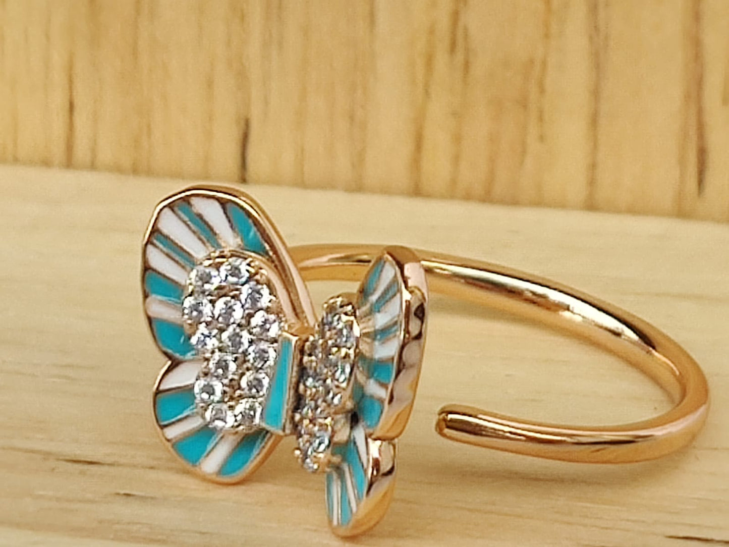 TRENDING RINGS