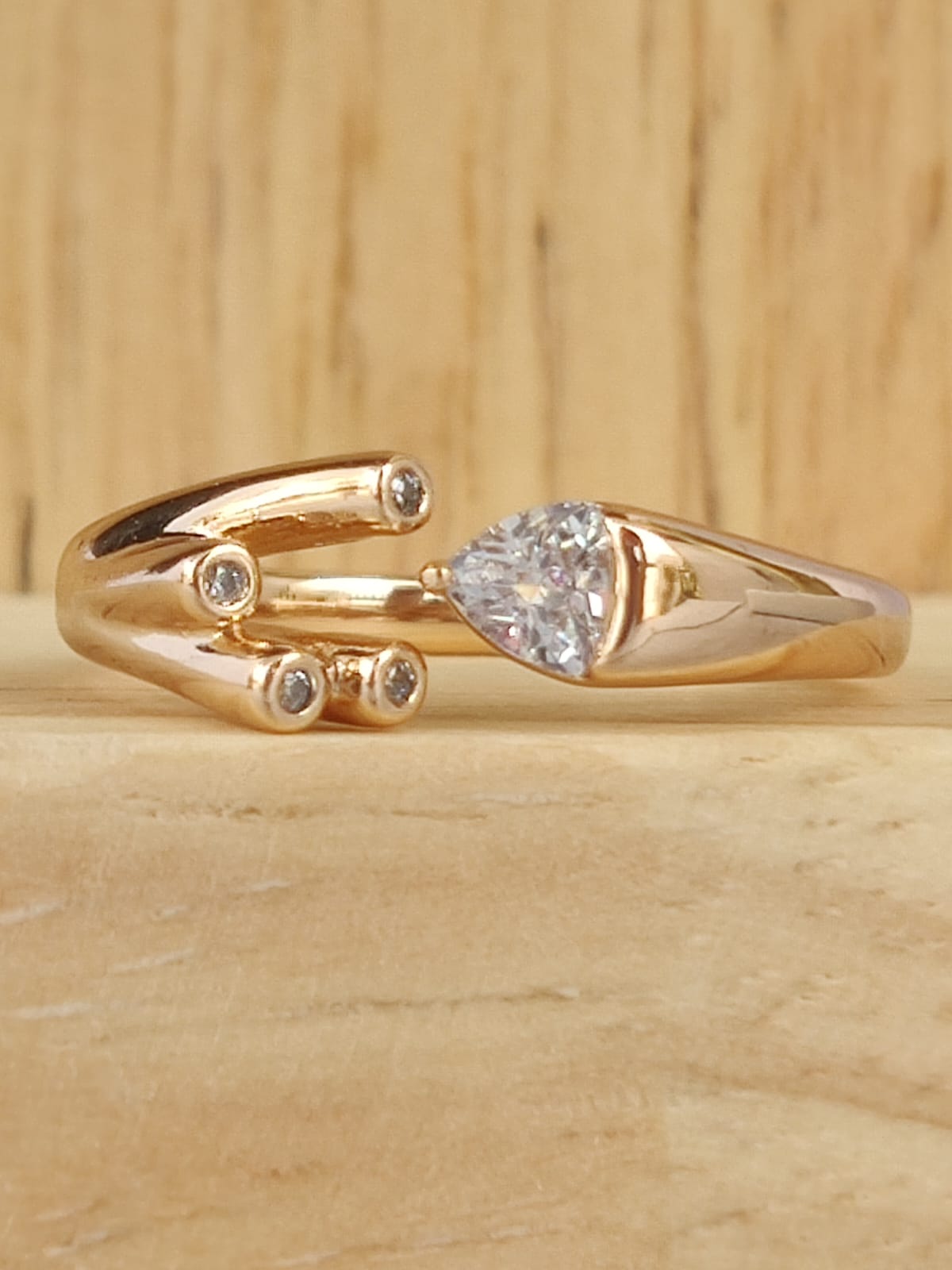 TRENDING RINGS