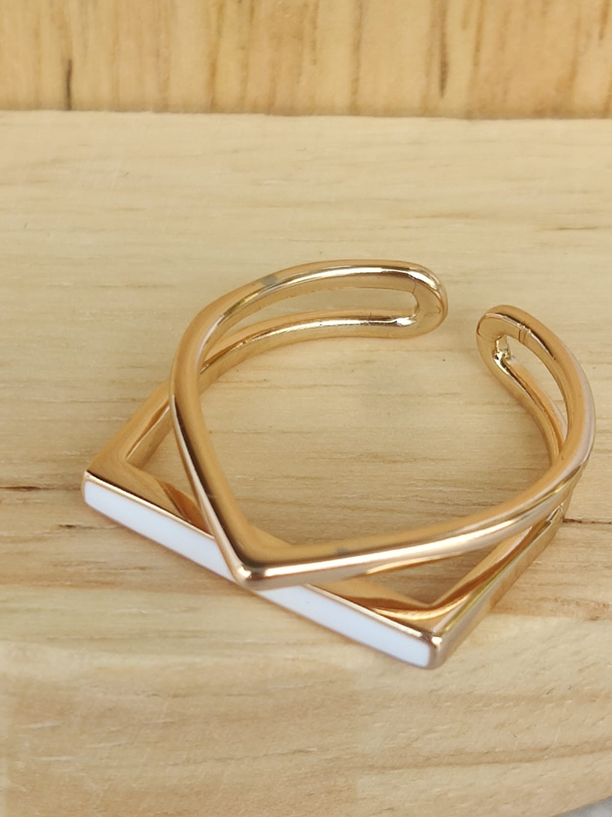 TRENDING RINGS