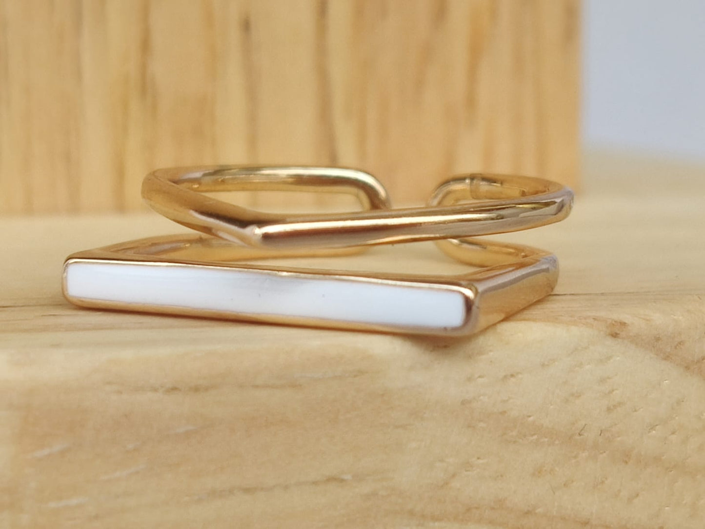 TRENDING RINGS