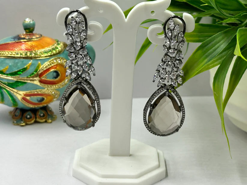 NESACCESSORIES ELEGANT AD AND GEM STONE EARRINGS