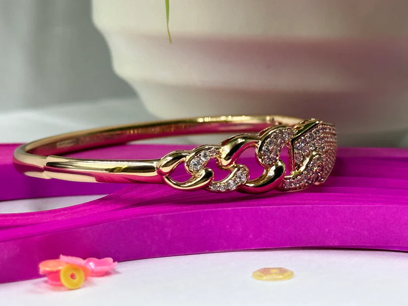 AMAZING ANTI TARNISH STAINLESS STEEL BRACELET