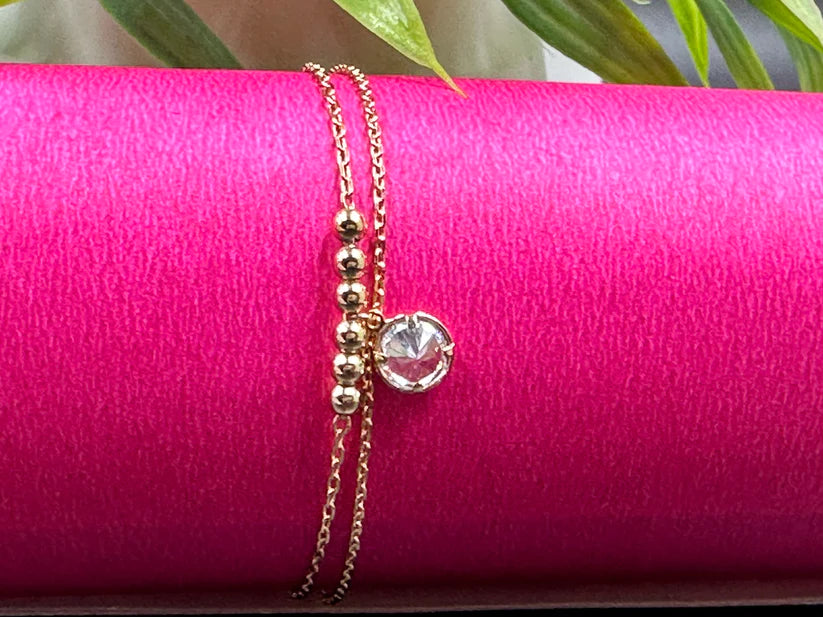 SLEEK CHAIN BRACELET WITH SOLITARE
