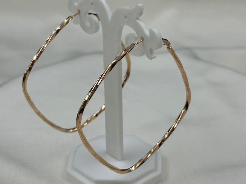 STUNNING ANTI TARNISH STAINLESS STEEL SQAURE BIG HOOPS EARRINGS