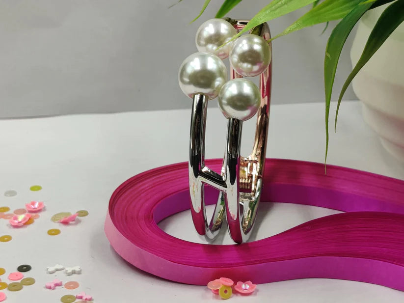 ELEGANT PEARL BRACELET