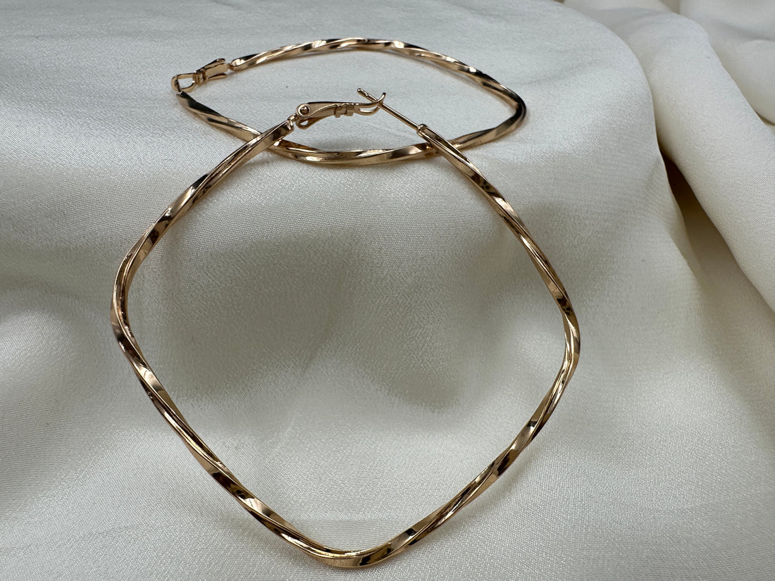 STUNNING ANTI TARNISH STAINLESS STEEL SQAURE BIG HOOPS EARRINGS