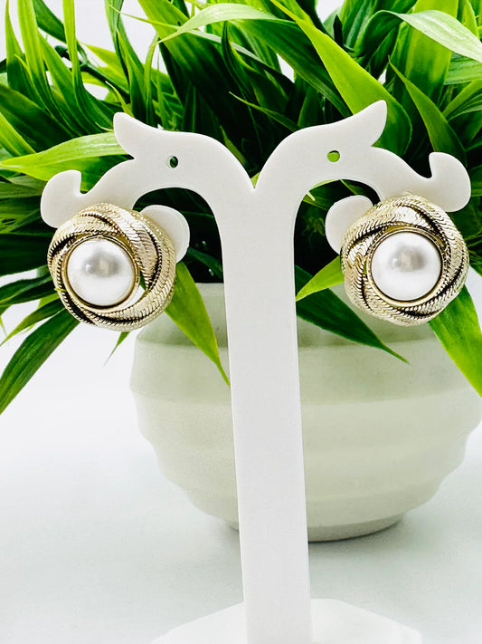 PEARL EARRINGS