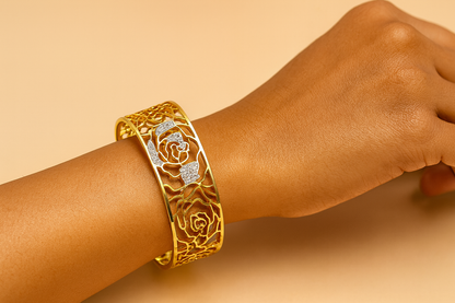Anti-Tarnish Elegant Gold Floral Cuff