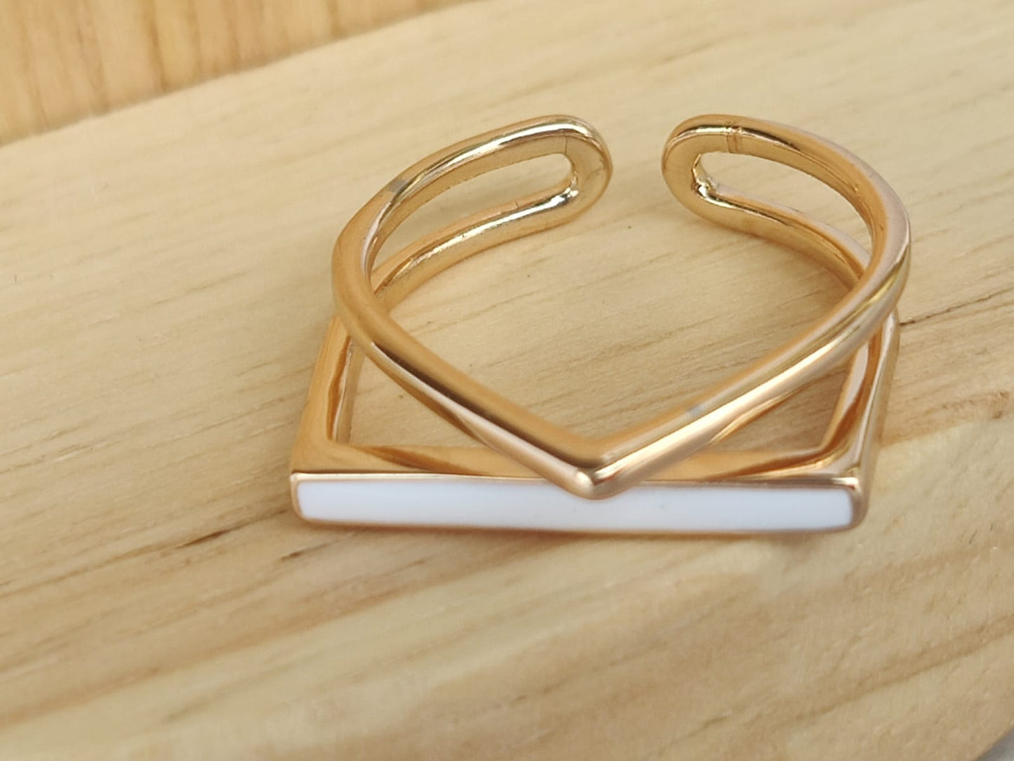 TRENDING RINGS